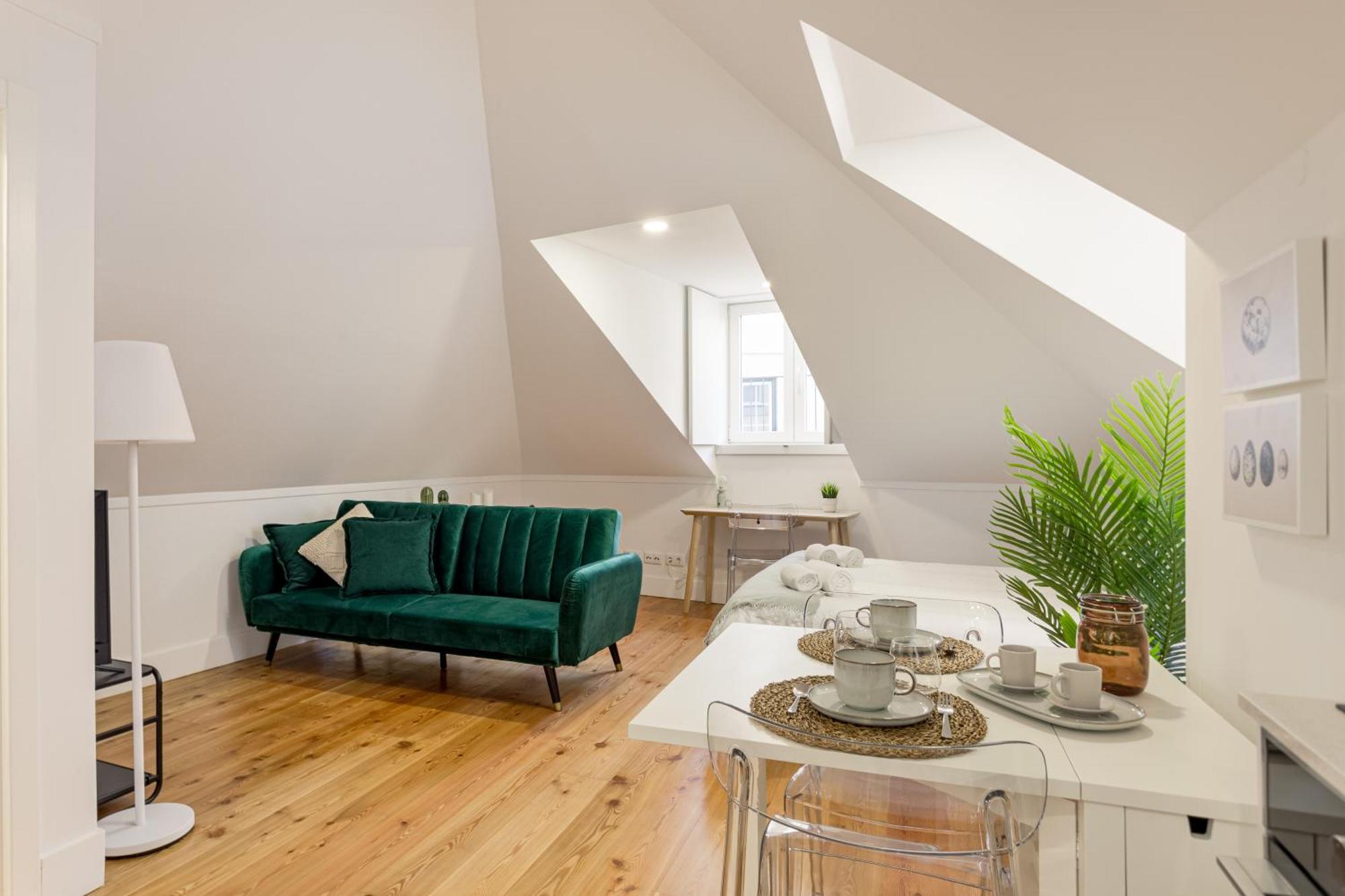 Apartment Joivy Stunning Downtown Flats Lisbon